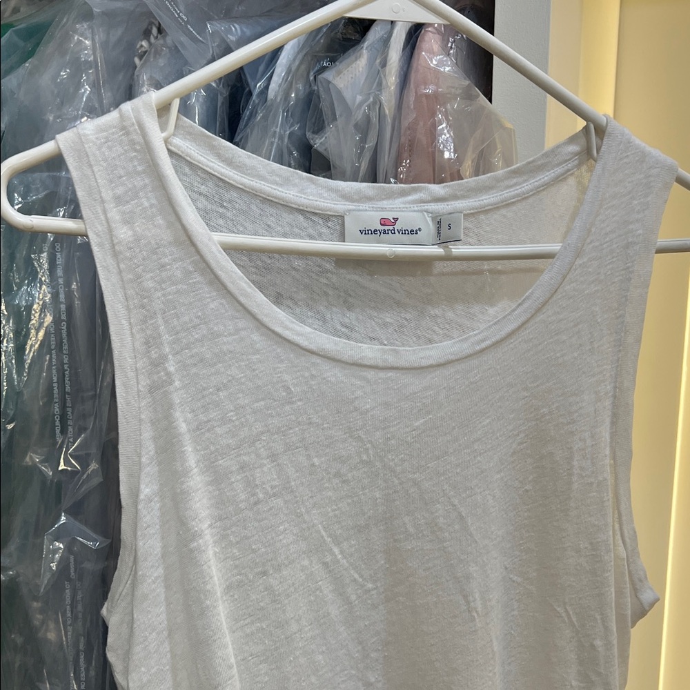 Vineyard Vines Women's Classic White Tank Top